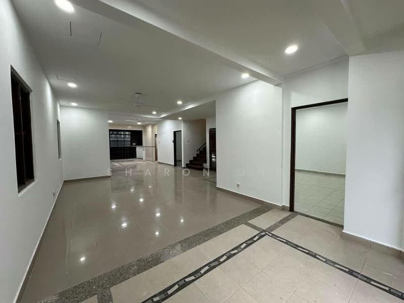 Taman Impian Emas untuk Untuk Dijual - RM 1,280,000, Apr 2026 - Living Room - PropertyGuru.com.my