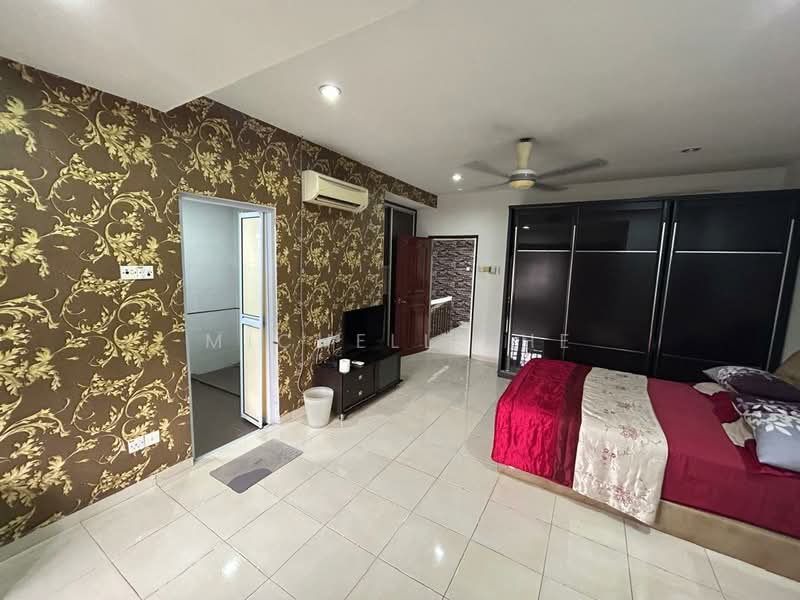 2-storey Terraced House for Sale in Permas Jaya (Johor Bahru) - Michelle He - Bedroom - PropertyGuru.com.my
