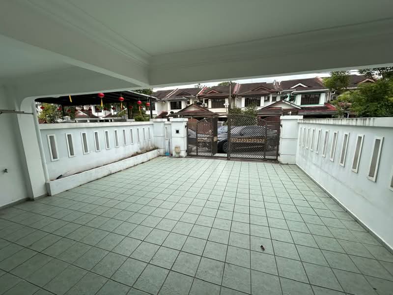 2-storey Terraced House for Sale in Permas Jaya (Johor Bahru) - Michelle He - Exterior - PropertyGuru.com.my