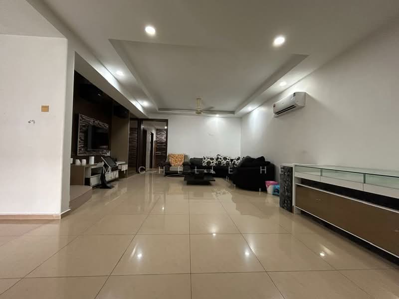 2-storey Terraced House for Sale in Permas Jaya (Johor Bahru) - Michelle He - Living Room - PropertyGuru.com.my