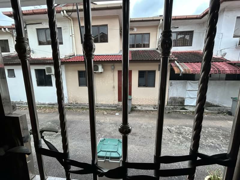 2-storey Terraced House for Sale in Permas Jaya (Johor Bahru) - Michelle He - Exterior - PropertyGuru.com.my