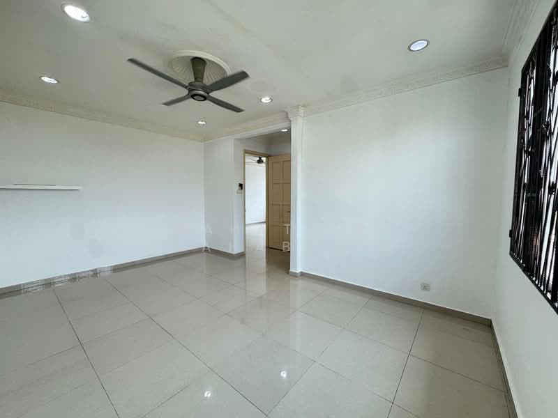 Subang Alam untuk Untuk Dijual - RM 1,350,000, Apr 2026 - Living Room - PropertyGuru.com.my