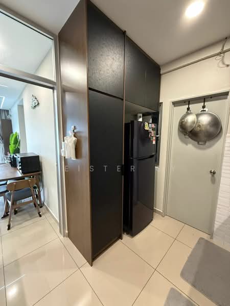 Apartment for Rent at Residensi Laman Sari - Meister CY - Kitchen - PropertyGuru.com.my
