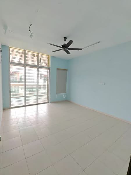 2-storey Terraced House for Sale in Austin Crest (Johor Bahru) - Kim . - Living Room - PropertyGuru.com.my