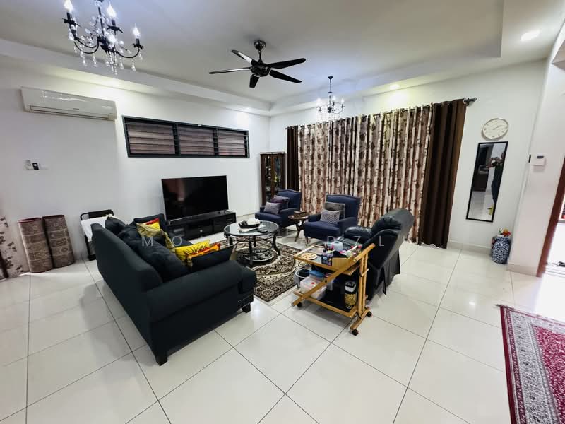2-storey Terraced House for Sale in Denai Alam (Shah Alam) - Mohd Fadzli - Living Room - PropertyGuru.com.my