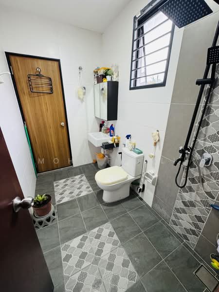 2-storey Terraced House for Sale in Denai Alam (Shah Alam) - Mohd Fadzli - Bathroom - PropertyGuru.com.my