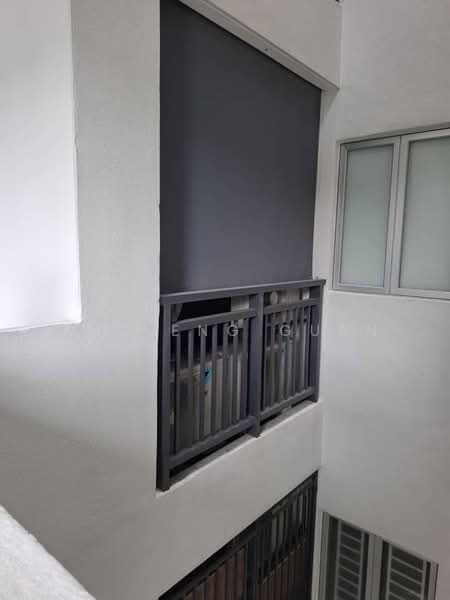 Servis Apartment untuk Dijual di Sentrovue - Ang Eng Guan - Balcony - PropertyGuru.com.my