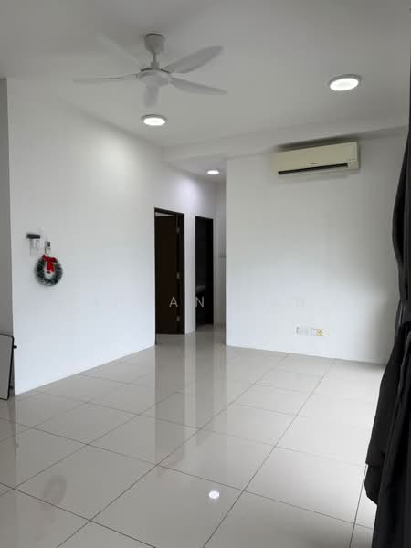 Service Residence for Rent at 8Scape Residence @ Sutera - Ethan Gan - Interior - PropertyGuru.com.my