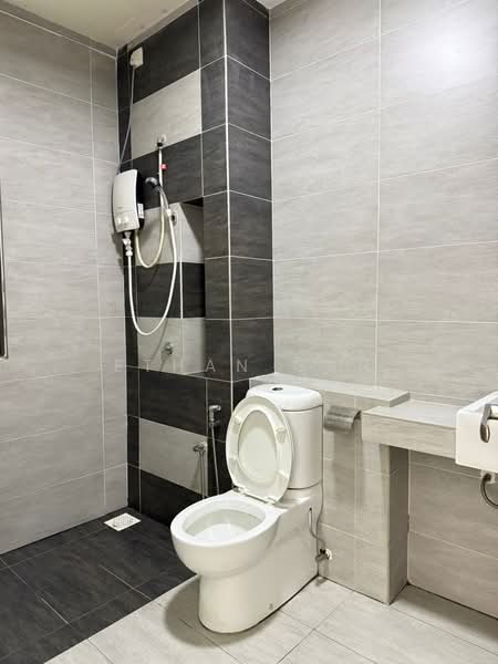 Service Residence for Rent at 8Scape Residence @ Sutera - Ethan Gan - Bathroom - PropertyGuru.com.my