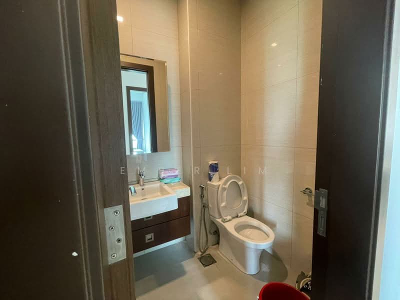 Service Residence for Rent at Puteri Cove Residences - Ember Lim - Bathroom - PropertyGuru.com.my