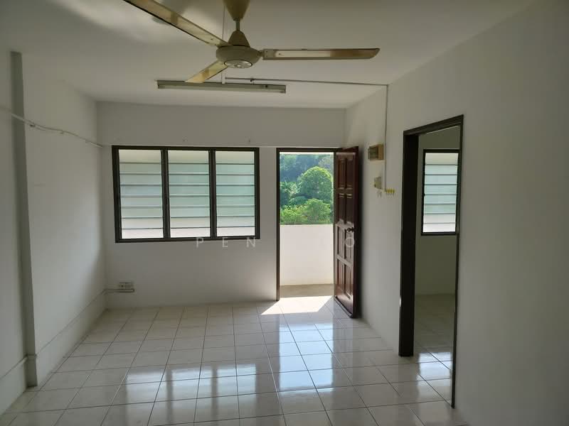 Apartment for Sale at Desa Indah Block 33 - Pen Teo - Living Room  - PropertyGuru.com.my
