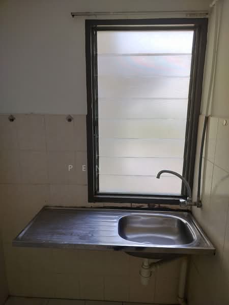 Apartment for Sale at Desa Indah Block 33 - Pen Teo - Kitchen  - PropertyGuru.com.my