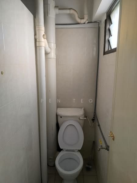 Apartment for Sale at Desa Indah Block 33 - Pen Teo - Toilet  - PropertyGuru.com.my