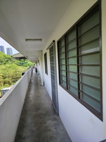 Apartment for Sale at Desa Indah Block 33 - Pen Teo - Corridor  - PropertyGuru.com.my