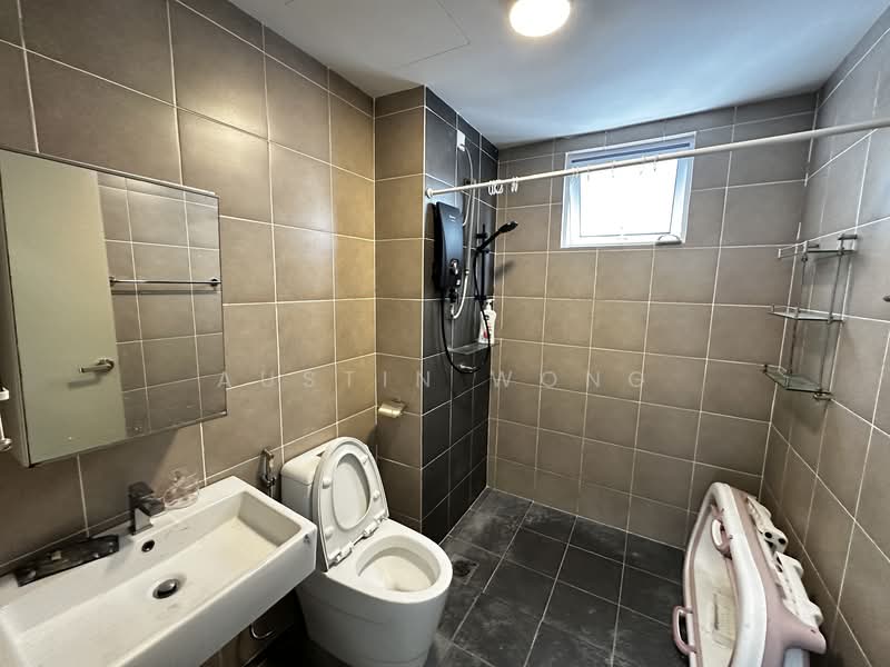 Aurora Residence @ Lake Side City untuk Untuk Dijual - RM 418,000, Apr 2026 - Bathroom - PropertyGuru.com.my