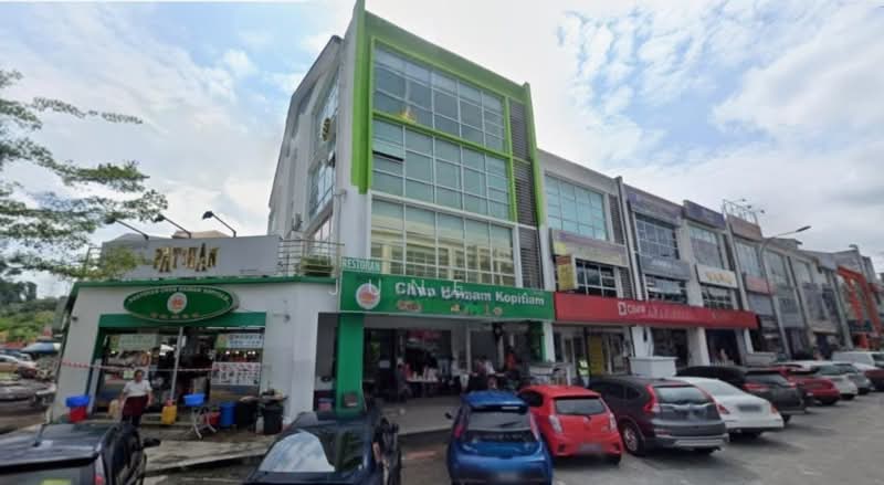 Kedai untuk Dijual di Taman Equine (Seri Kembangan) - June . - Exterior - PropertyGuru.com.my