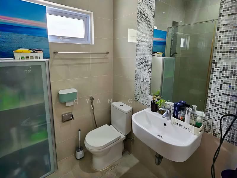 Semi-Detached House for Sale in Minden Heights (Gelugor) - Qyan Goh - Bathroom - PropertyGuru.com.my