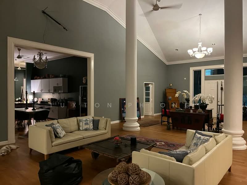 Bungalow for Sale in Leisure Farm (Gelang Patah) - Tuxton Phiong - Living Room - PropertyGuru.com.my