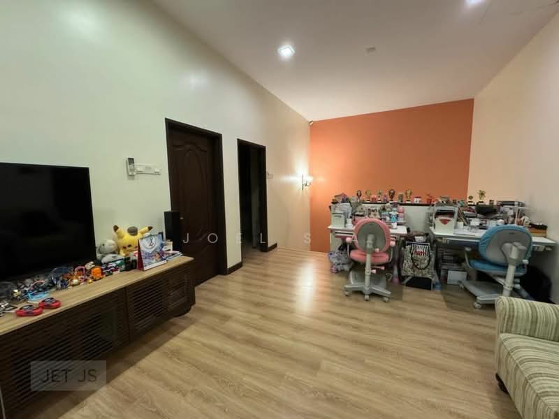 Ambang Botanic 2 Double Storey Semi D 36x82 Fully Extended n renovated House For Sale untuk Untuk Dijual - RM 2,080,000, Mac 2026 - Study - PropertyGuru.com.my