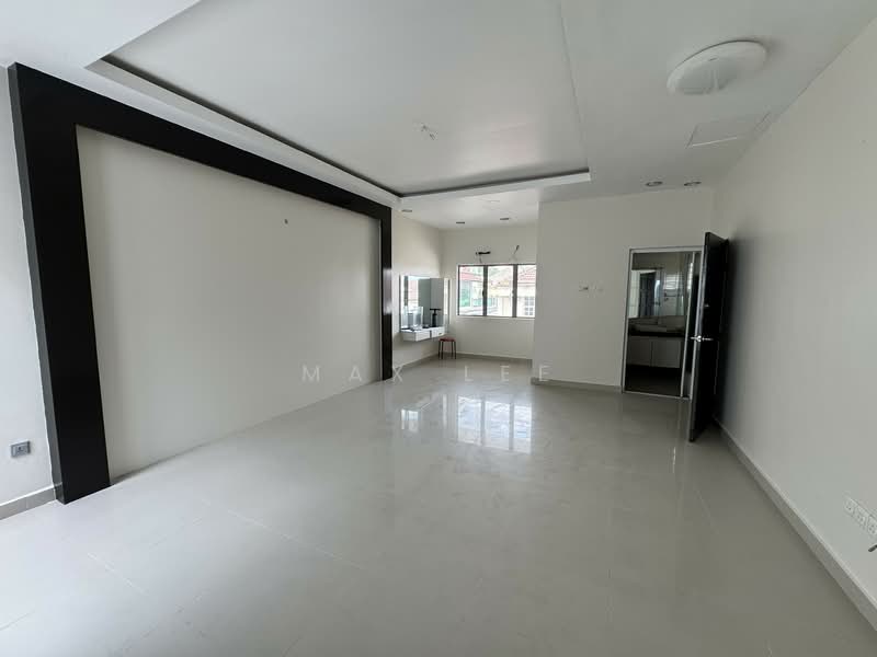 2.5-storey Terraced House for Sale in Taman Bukit Serdang (Seri Kembangan) - Max Lee - Interior - PropertyGuru.com.my