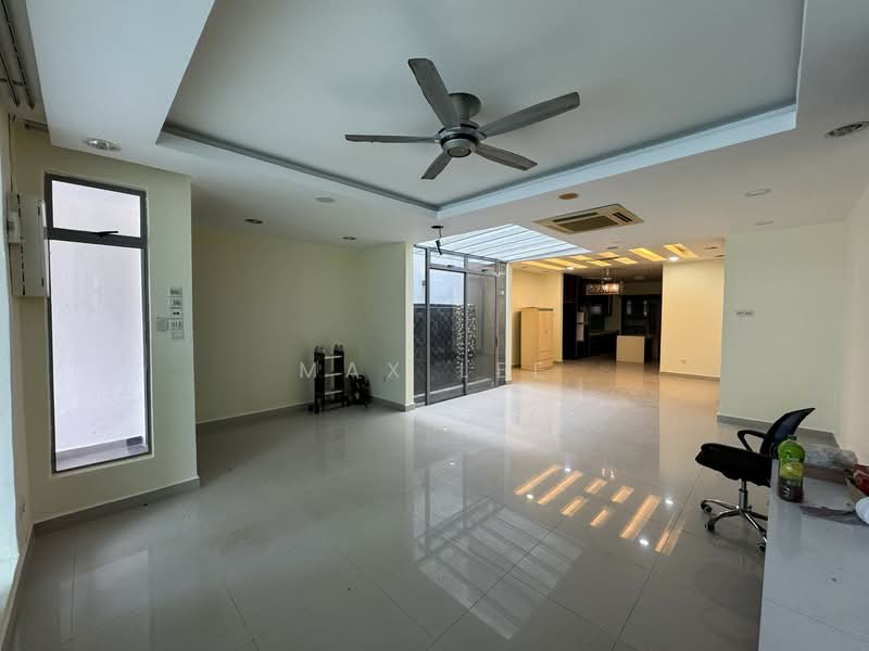 2.5-storey Terraced House for Sale in Taman Bukit Serdang (Seri Kembangan) - Max Lee - PropertyGuru.com.my