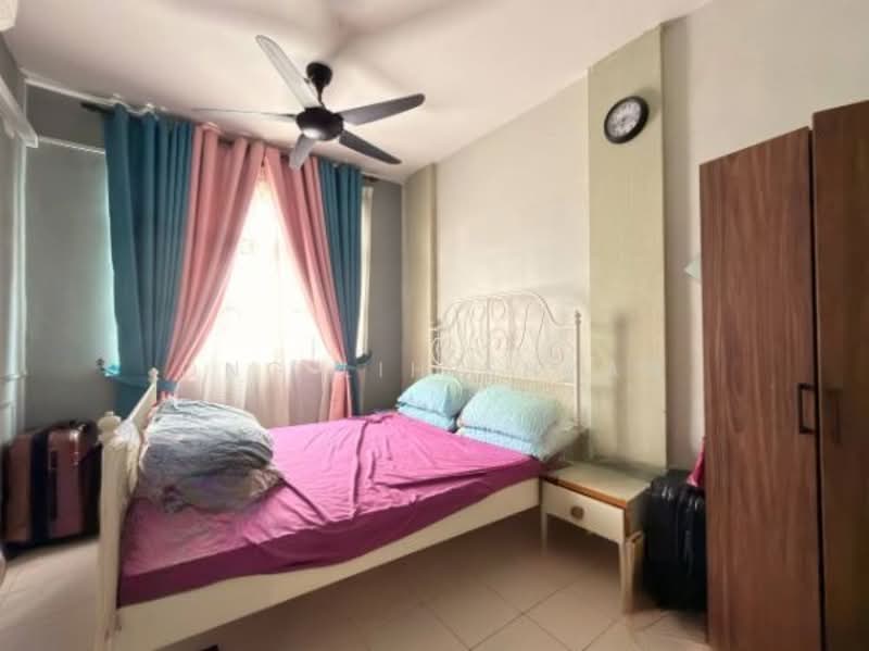 Apartment for Sale at Villa Krystal @ Bandar Selesa Jaya - Ong Lih Shyan - Bedroom - PropertyGuru.com.my