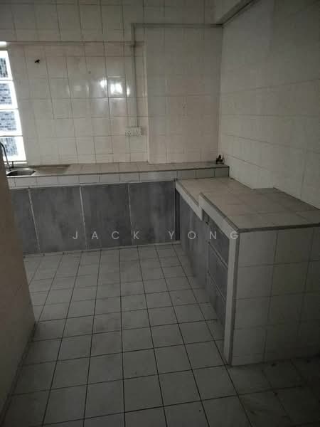 Condominium for Sale at Danau Impian - Jack Yong - Kitchen - PropertyGuru.com.my