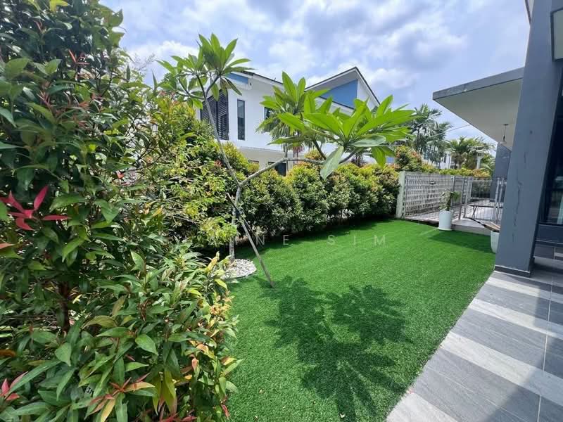2-storey Terraced House for Rent in East Ledang (Iskandar Puteri (Nusajaya)) - Elaine Sim - Garden - PropertyGuru.com.my