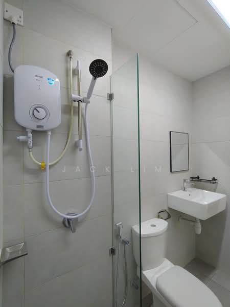 Gravit8, Klang untuk Untuk Disewa - RM 2,400 /bulan, Apr 2026 - Bathroom - PropertyGuru.com.my