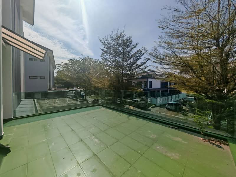3-storey Terraced House for Sale in Laman Glenmarie (Shah Alam) - Saufee Effendy - Exterior - PropertyGuru.com.my