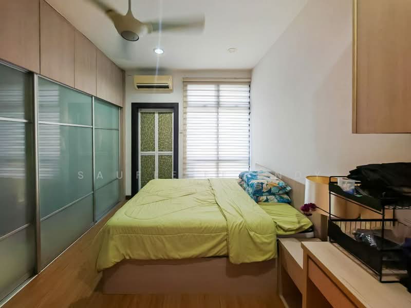 3-storey Terraced House for Sale in Laman Glenmarie (Shah Alam) - Saufee Effendy - Bedroom - PropertyGuru.com.my