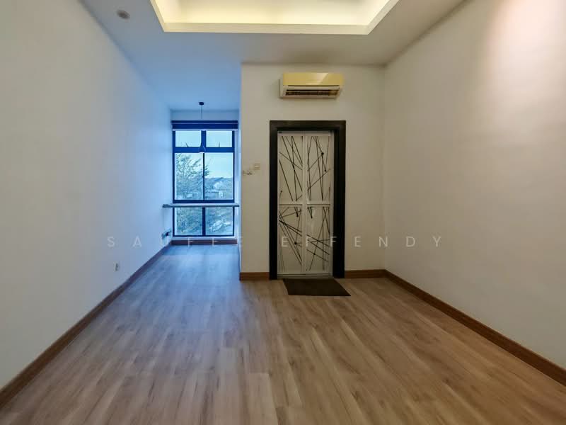 3-storey Terraced House for Sale in Laman Glenmarie (Shah Alam) - Saufee Effendy - Interior - PropertyGuru.com.my