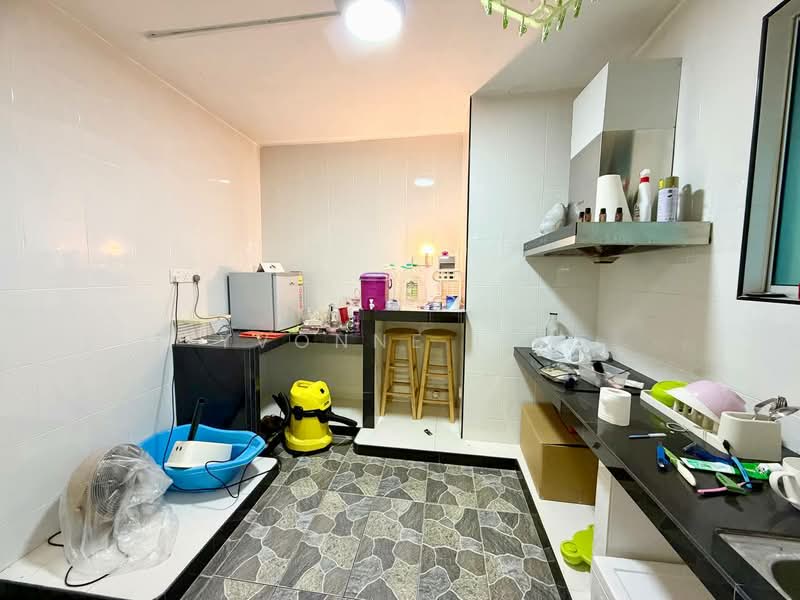 Flat for Sale at Flat Taman Ungku Tun Aminah - Yvonne Lim - Kitchen - PropertyGuru.com.my