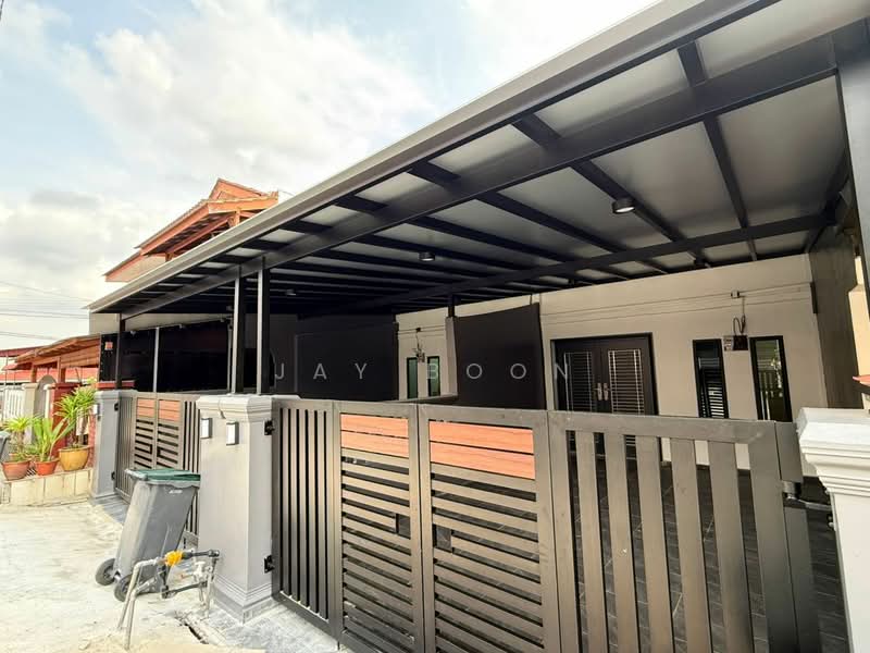 2-storey Terraced House for Sale in Taman Damai Jaya (Skudai) - Jay Boon - Exterior - PropertyGuru.com.my