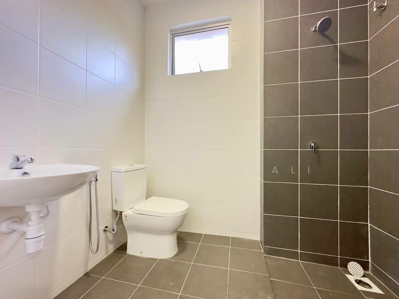 Terraced House for Sale in Sepang (Selangor) - Aqillah Razali - PropertyGuru.com.my