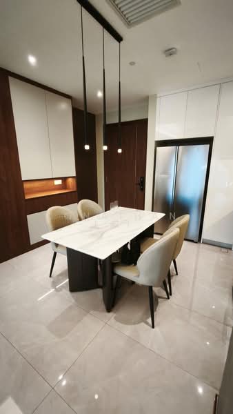 Service Residence for Sale at Core Residence @ TRX - Jonathan Lai - Dining Room - PropertyGuru.com.my