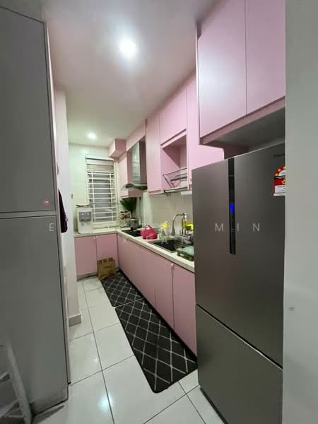 Condominium for Rent at BSP 21 - Eric Tan Min Xuan - Kitchen - PropertyGuru.com.my