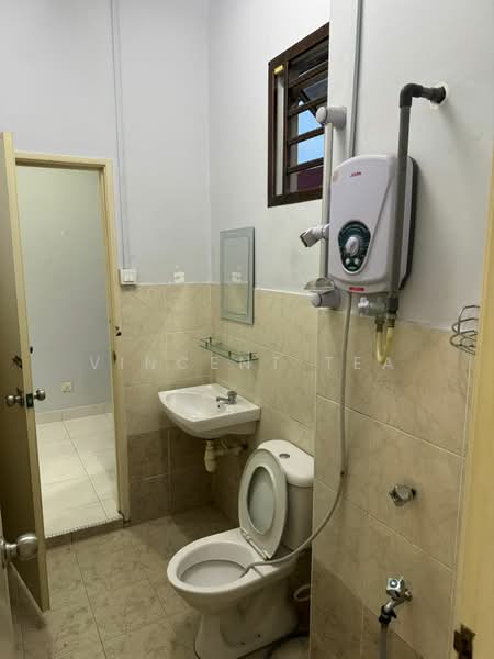 Bukit Indah untuk Untuk Disewa - RM 2,700 /bulan, Apr 2026 - Bathroom - PropertyGuru.com.my