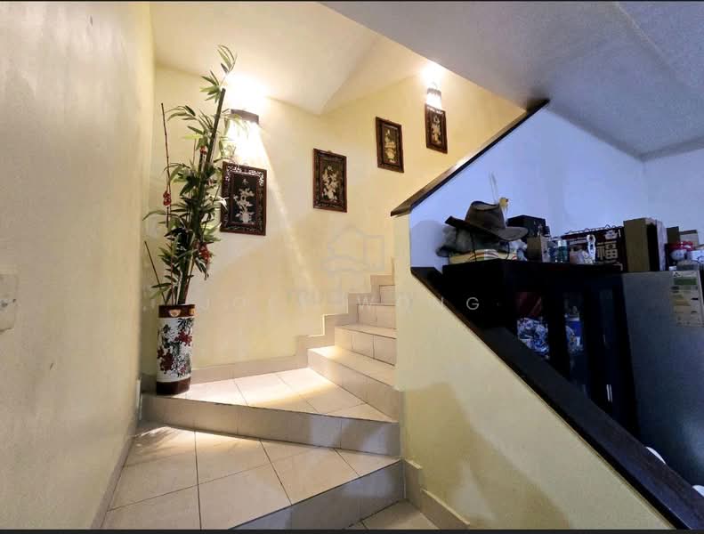 Rumah Teres 2.5 Tingkat untuk Dijual di Bandar Putra Permai (Seri Kembangan) - Joey Wong - Interior - PropertyGuru.com.my