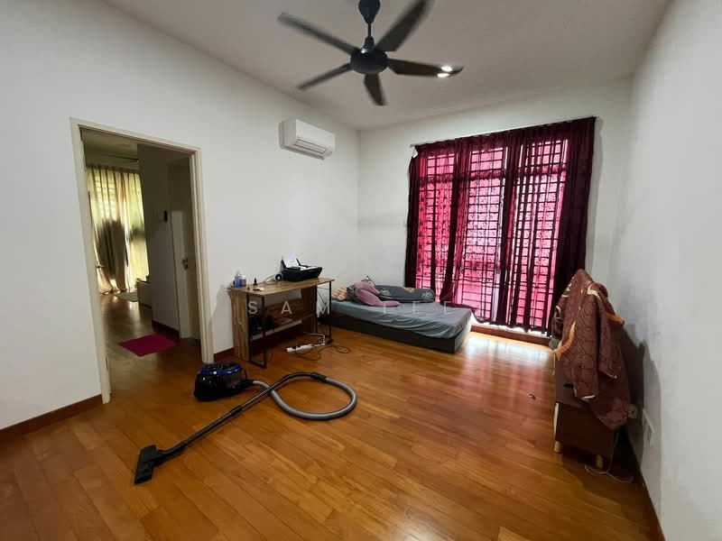 Semi-Detached House for Sale in Taman Nusa Idaman (Iskandar Puteri (Nusajaya)) - Sam Tee - Living Room - PropertyGuru.com.my