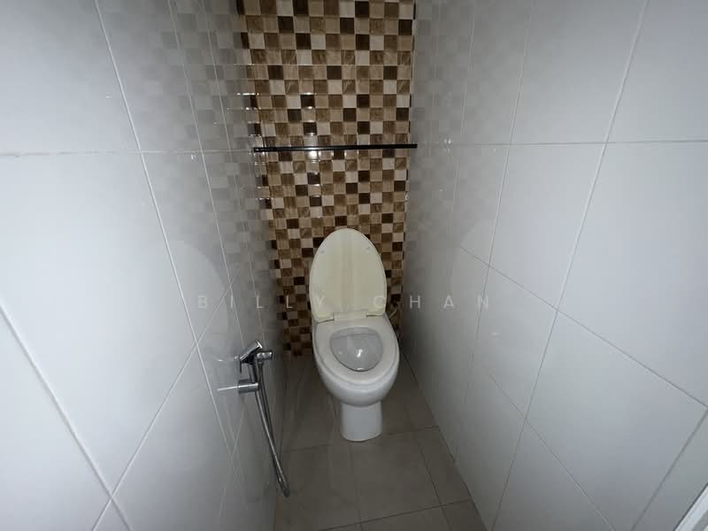 Taman Yarl untuk Untuk Dijual - RM 950,000, Apr 2026 - Bathroom - PropertyGuru.com.my