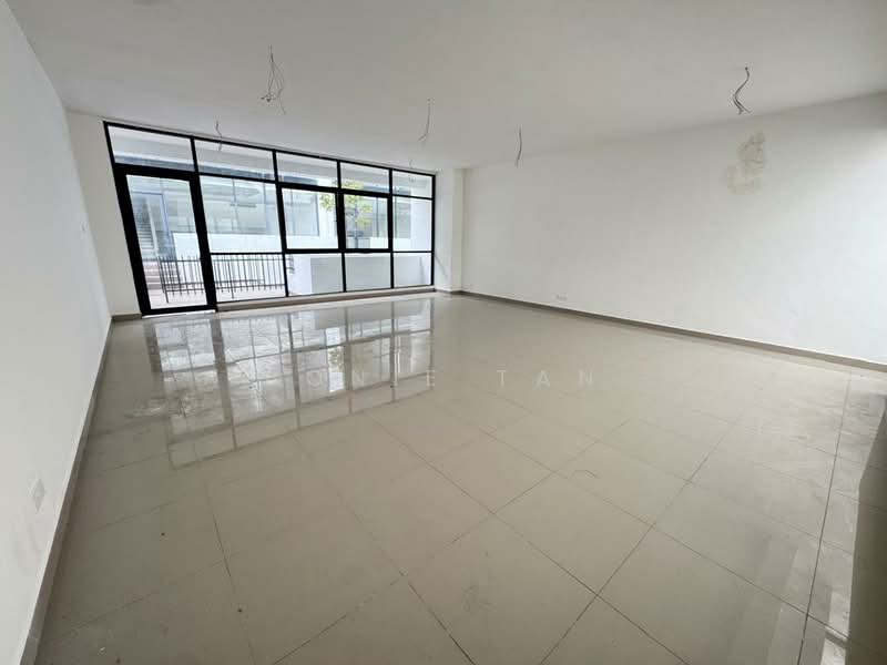 Empire Residence untuk Untuk Dijual - RM 1,800,000, Apr 2026 - Living Room - PropertyGuru.com.my