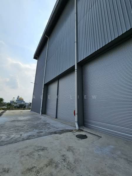 Factory for Sale in Seri Kembangan (Selangor) - Alex Liew - Exterior - PropertyGuru.com.my