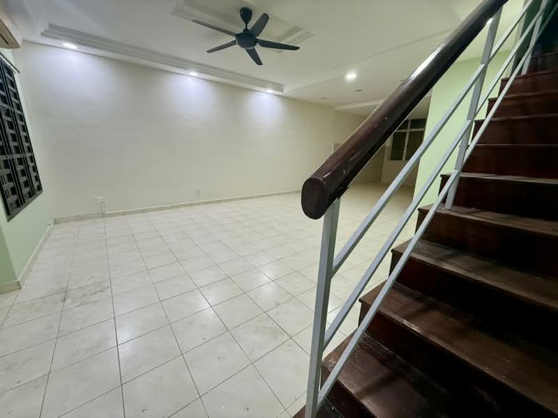 2-storey Terraced House for Sale in Kulai (Johor) - Alvin Tan - Living Room - PropertyGuru.com.my