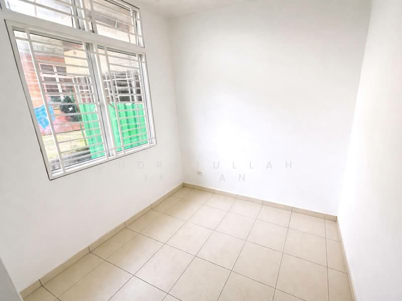 Semi-Detached House for Sale in Sungai Merab (Dengkil) - Gudrotullah Ikhwan - Interior - PropertyGuru.com.my