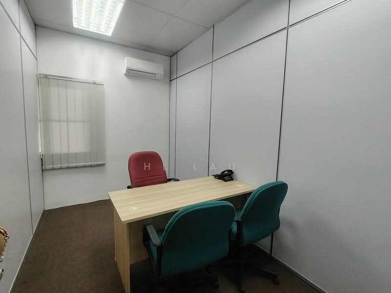 Kilang Berkembar untuk Dijual di Batu Berendam (Melaka) - HL Lau - Study - PropertyGuru.com.my