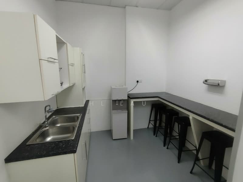 Kilang Berkembar untuk Dijual di Batu Berendam (Melaka) - HL Lau - Kitchen - PropertyGuru.com.my