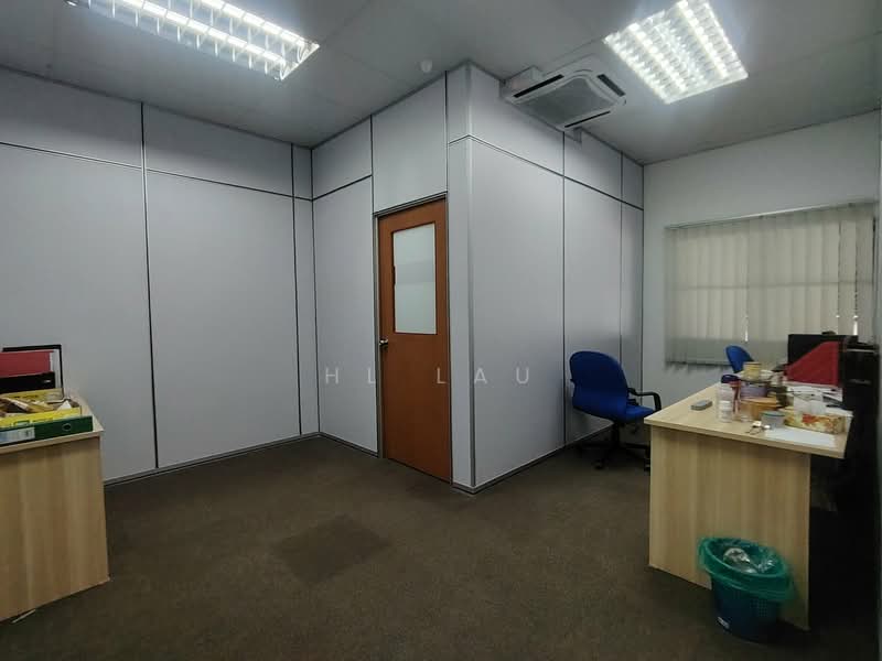 Kilang Berkembar untuk Dijual di Batu Berendam (Melaka) - HL Lau - Interior - PropertyGuru.com.my