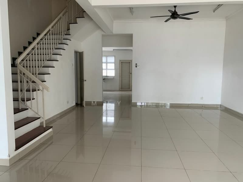 2-storey Terraced House for Sale in Kota Kemuning (Shah Alam) - Jimmy Tan - Living Room - PropertyGuru.com.my