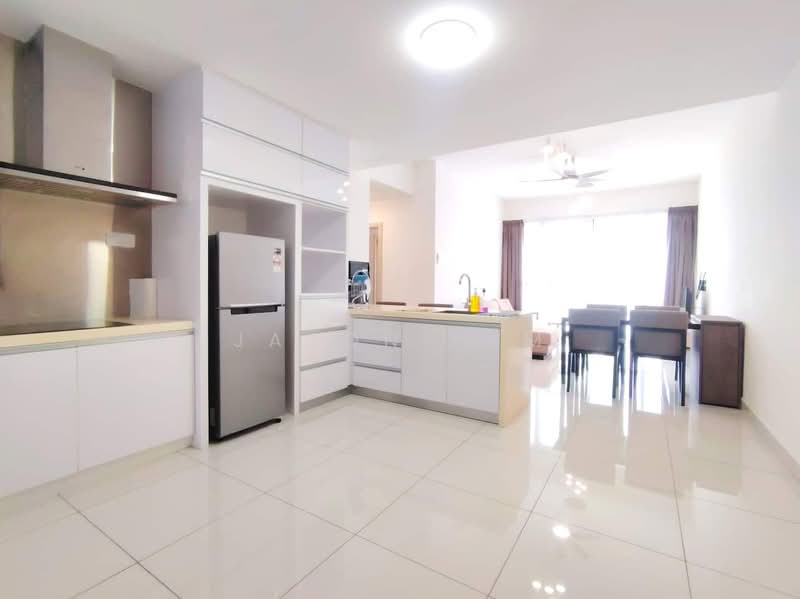Service Residence for Rent at Southkey Mosaic - Jason Fam - Kitchen - PropertyGuru.com.my